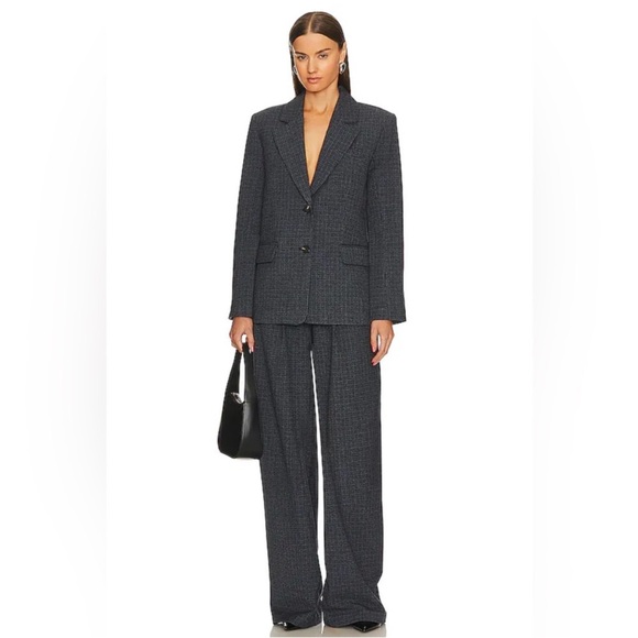 NEW L'Academie The High Waist Pleated Plaid Trouser in dark grey - Picture 3 of 10